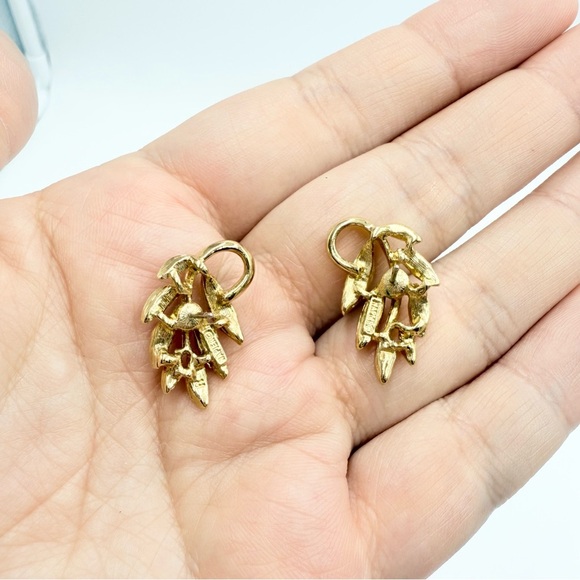 Vintage Napier Signed Gold Tone Leaf Leaves Stud Earrings - Picture 3 of 8